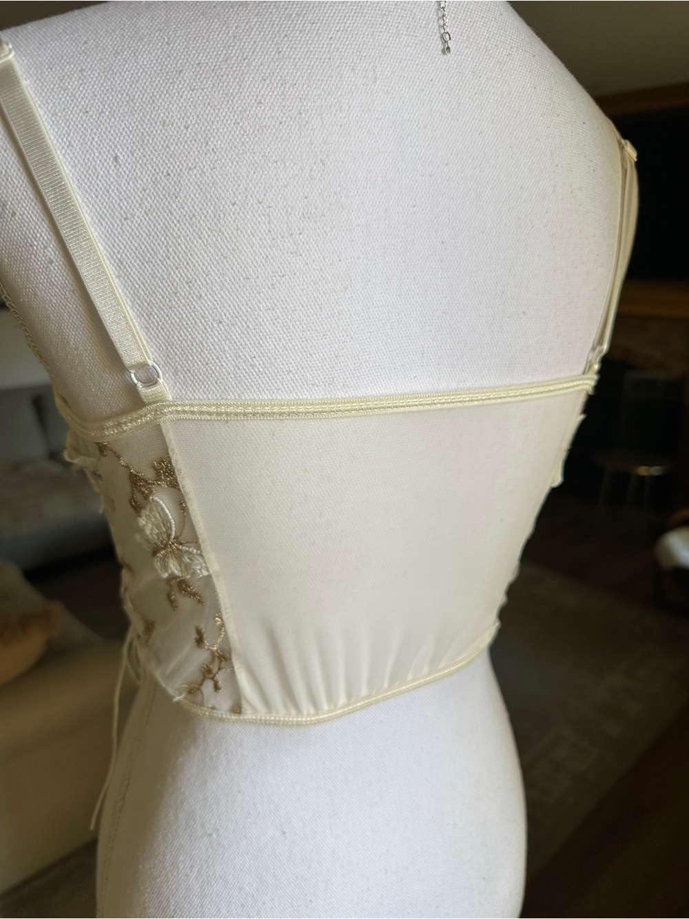 Embroidered Lace floral butterfly Corset Cami in Ivory - Picture 2 of 4